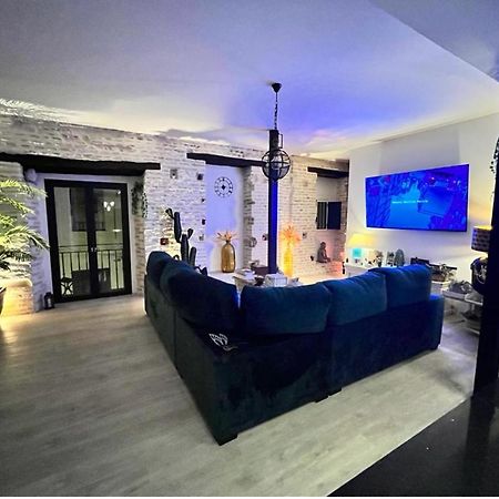 Casa Duque Compartida Familiar 2- Habitacion Bano Propio Σεβίλλη Εξωτερικό φωτογραφία