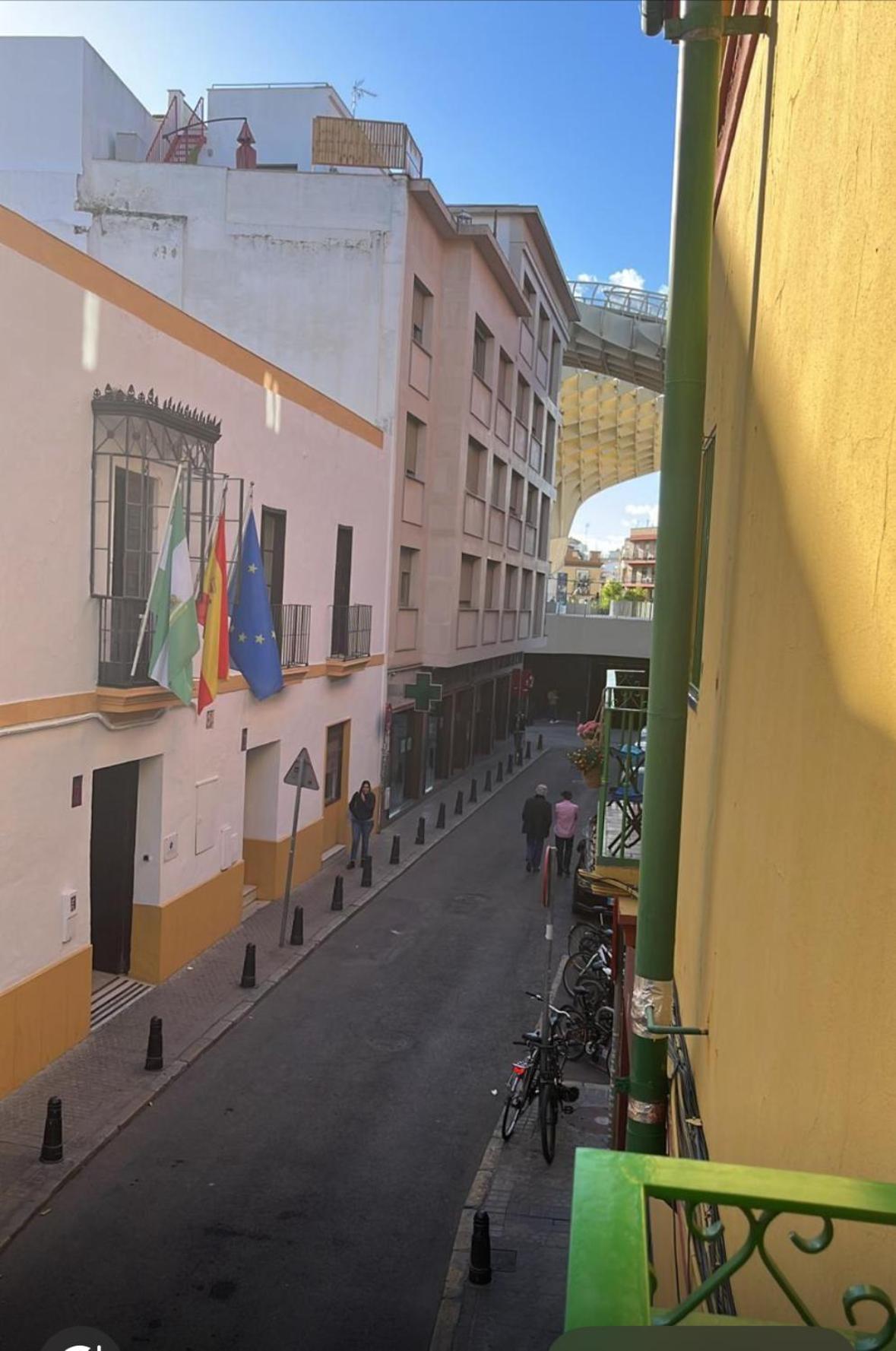 Casa Duque Compartida Familiar 2- Habitacion Bano Propio Σεβίλλη Εξωτερικό φωτογραφία