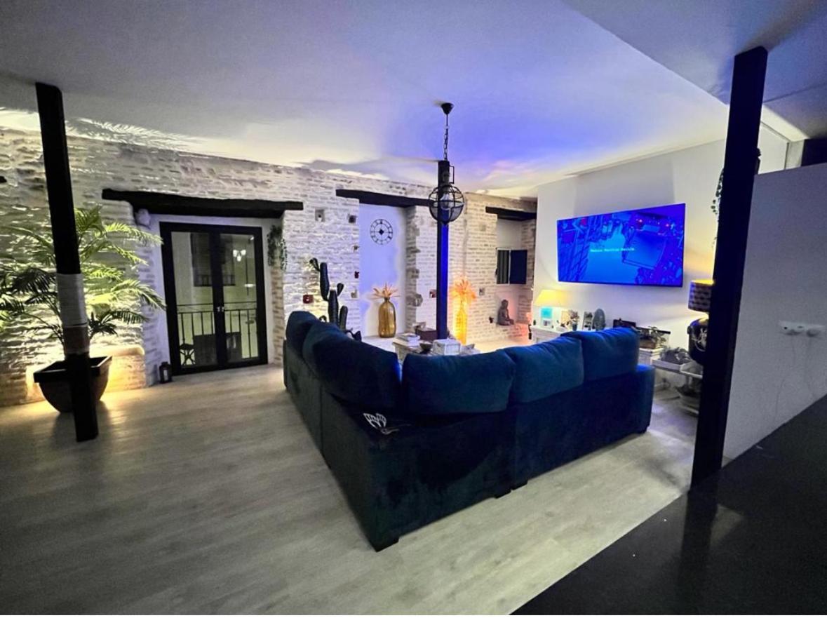 Casa Duque Compartida Familiar 2- Habitacion Bano Propio Σεβίλλη Εξωτερικό φωτογραφία