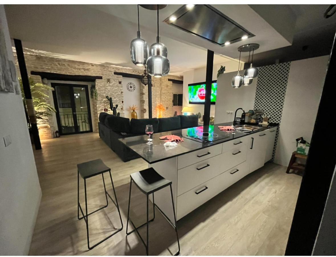 Casa Duque Compartida Familiar 2- Habitacion Bano Propio Σεβίλλη Εξωτερικό φωτογραφία