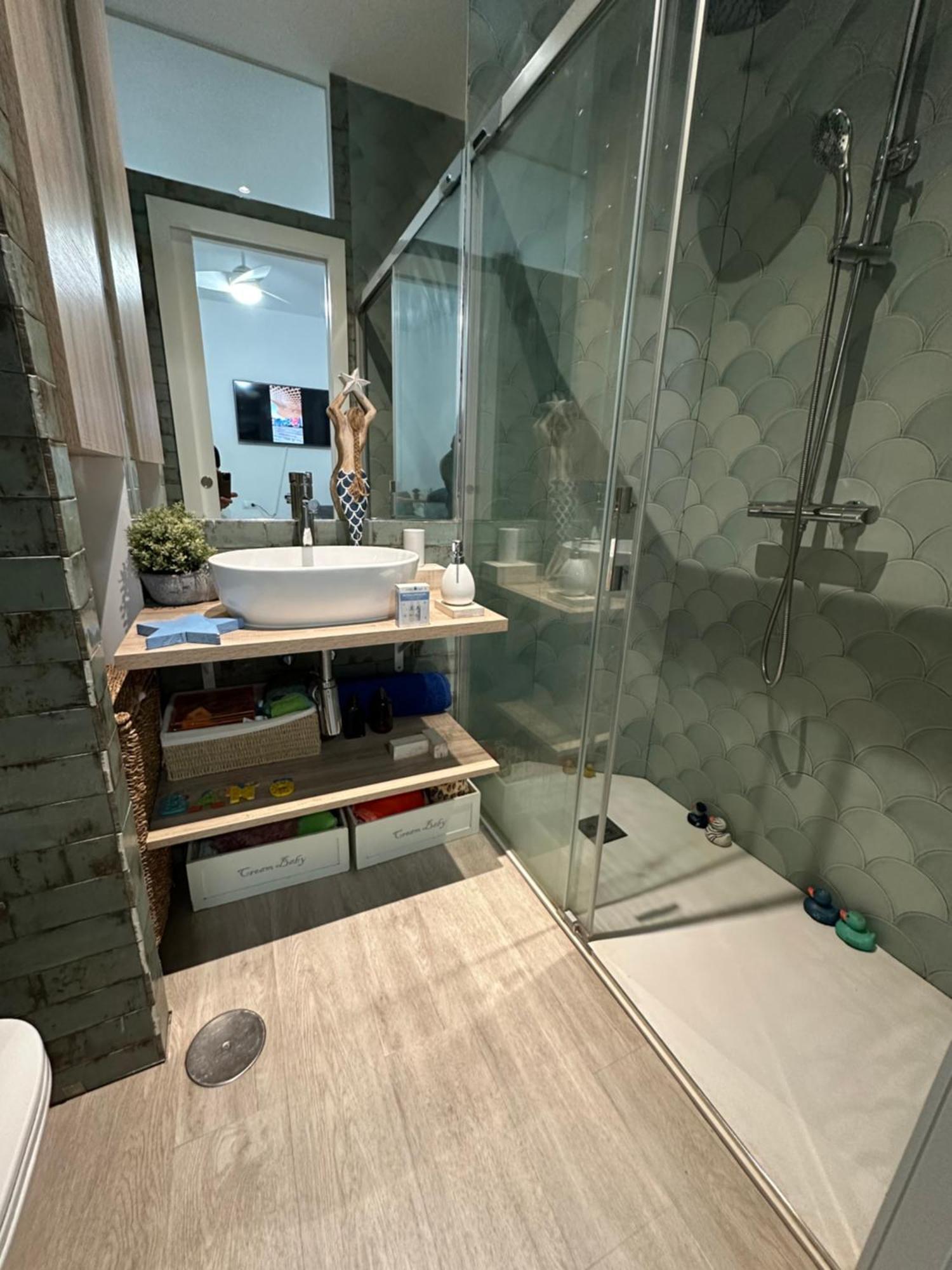 Casa Duque Compartida Familiar 2- Habitacion Bano Propio Σεβίλλη Εξωτερικό φωτογραφία